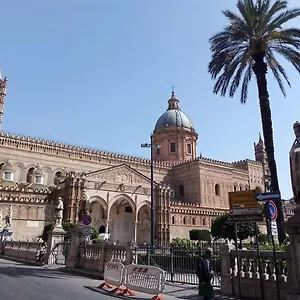 Normanni Homes , Palermo Włochy